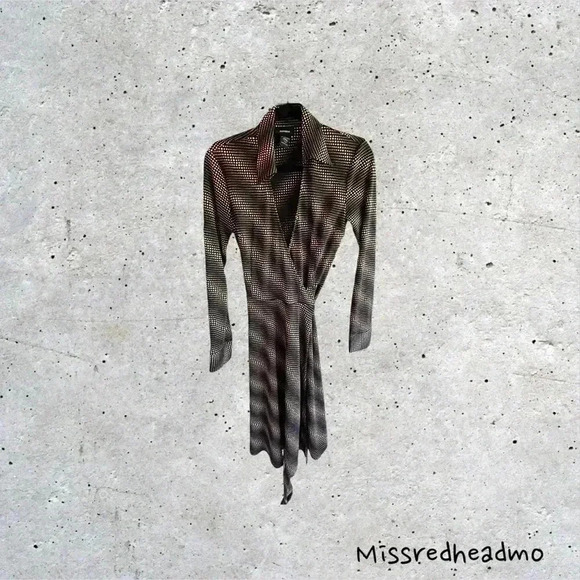 Express Dresses & Skirts - ~Express~ Wrap Dress - Size 7/8